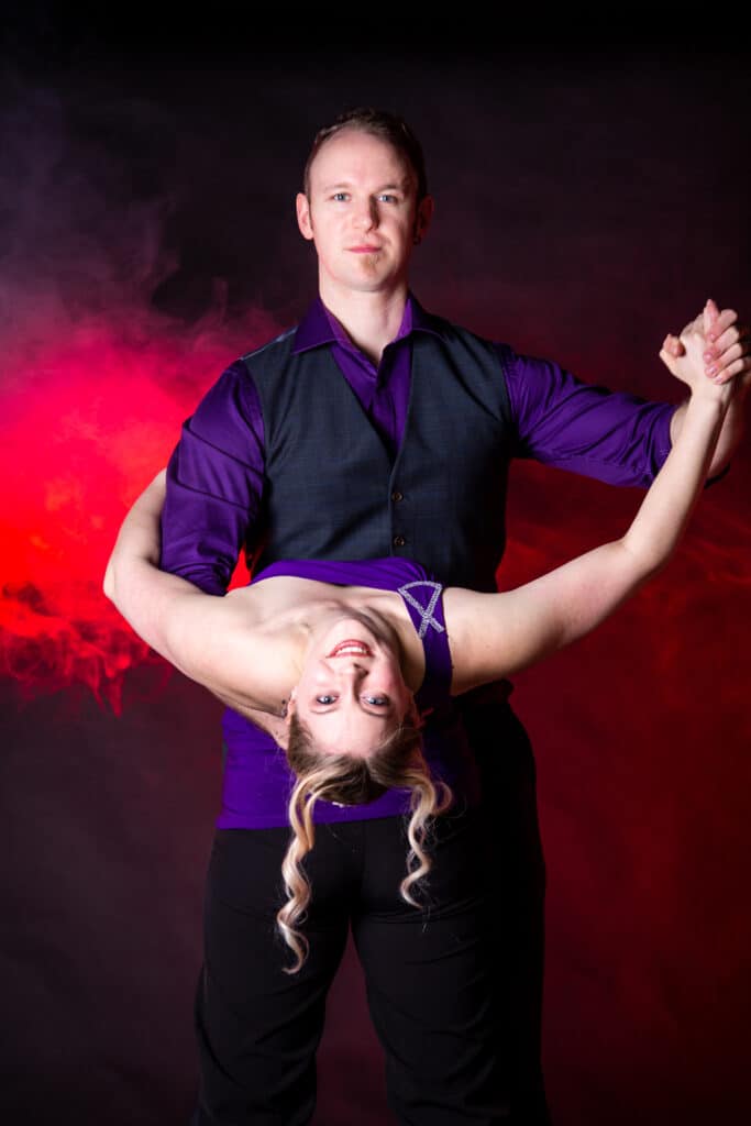 Tanssinopettajat Rosa ja Hannu Mört Oulusta