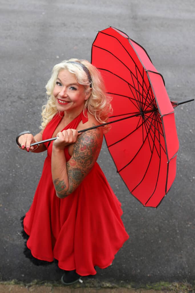 Anita Hallapelto Muotiputiikki Helmen yrittäjä